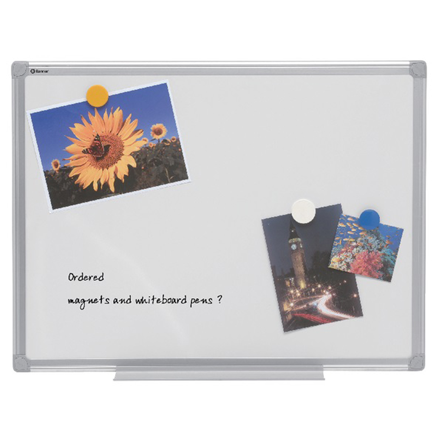 Banner 30mm Black Round Magnet