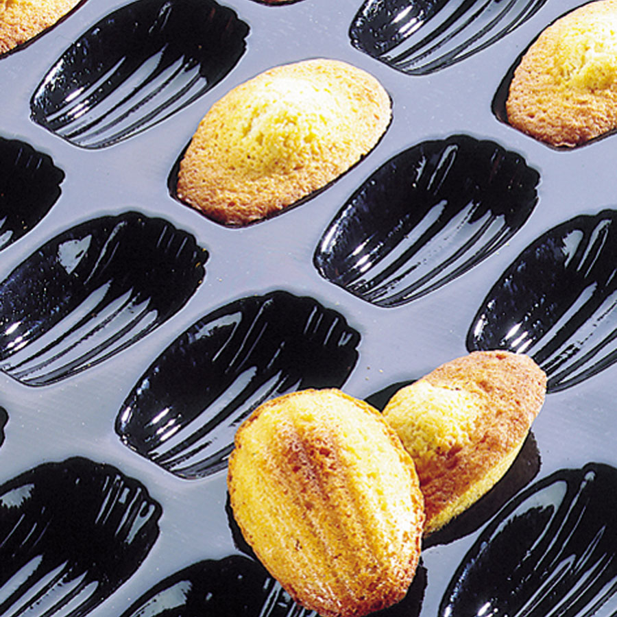 Matfer Bourgeat Flexipan Madeleine Mould 60x40cm Non-Stick